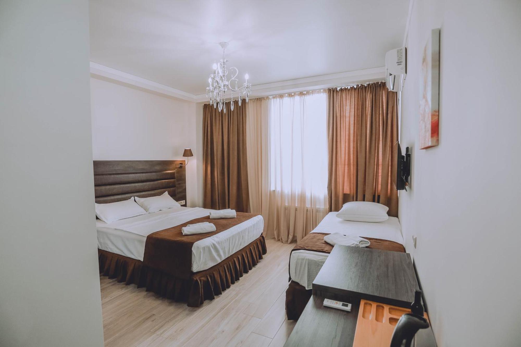 Royal Medis Hotel Batumi Eksteriør billede